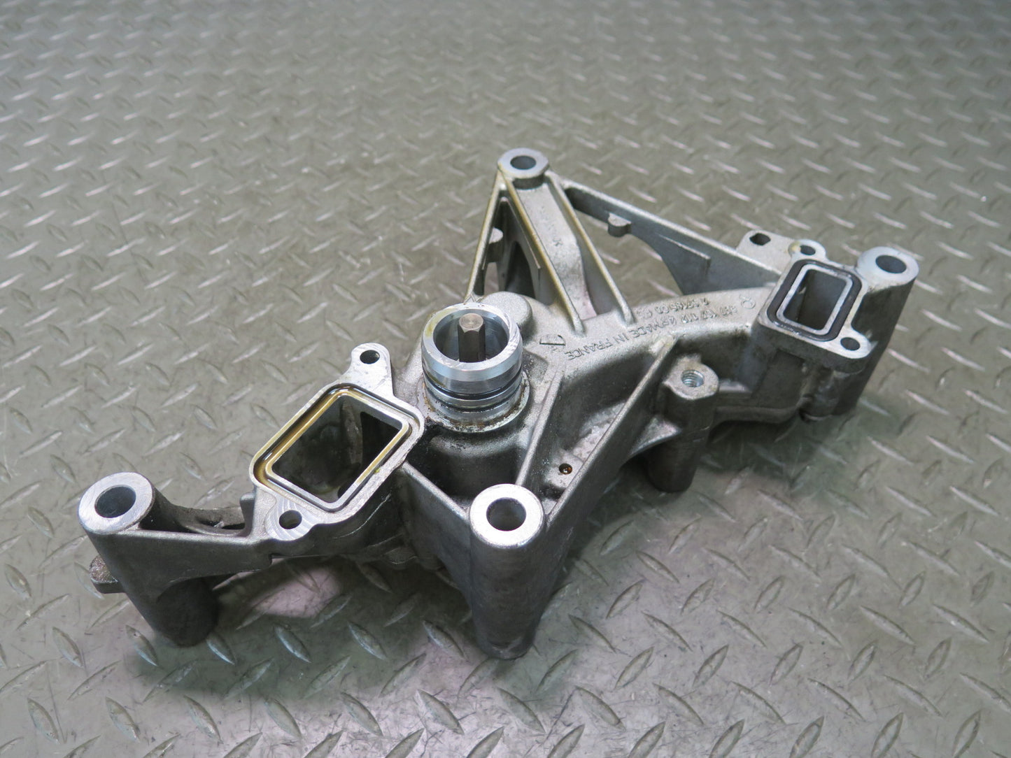 1999 Porsche 911 996 Engine Motor Oil Pump 9971071124R 19k Miles
