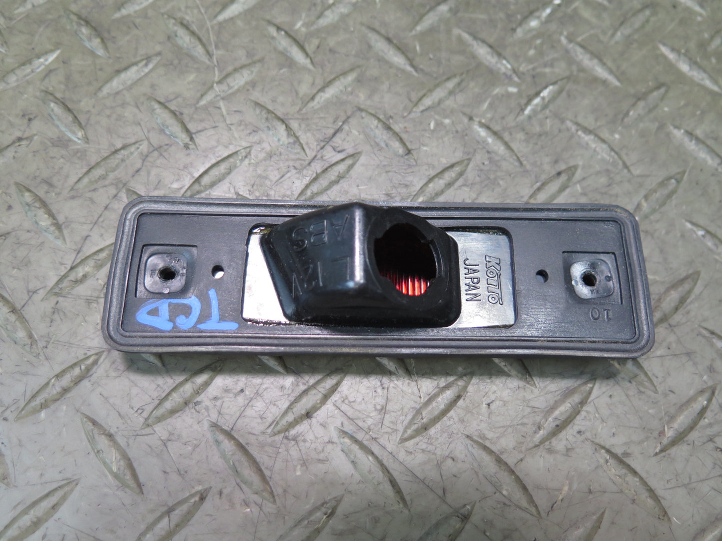 84-86 Toyota Cressida MX73 Rear Left & Right Fender Marker Light Lamp Set OEM