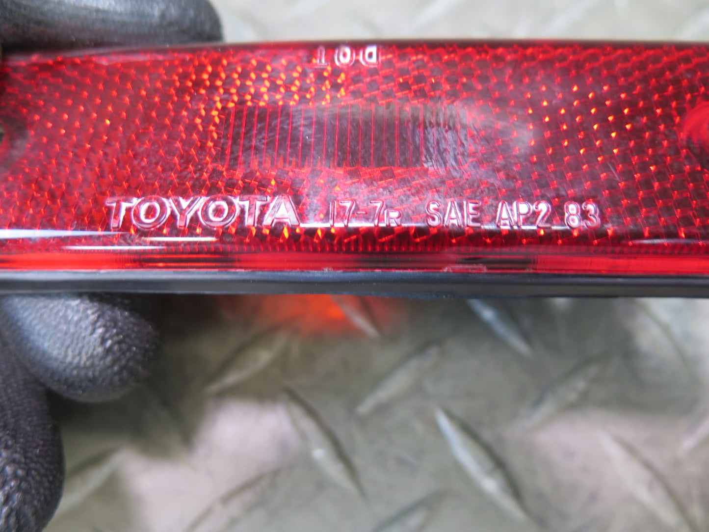84-86 Toyota Cressida MX73 Rear Left & Right Fender Marker Light Lamp Set OEM