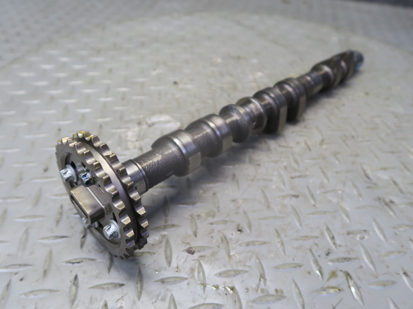 1999 Porsche 911 996 Left Engine Exhaust Camshaft w Sprocket 19k Miles