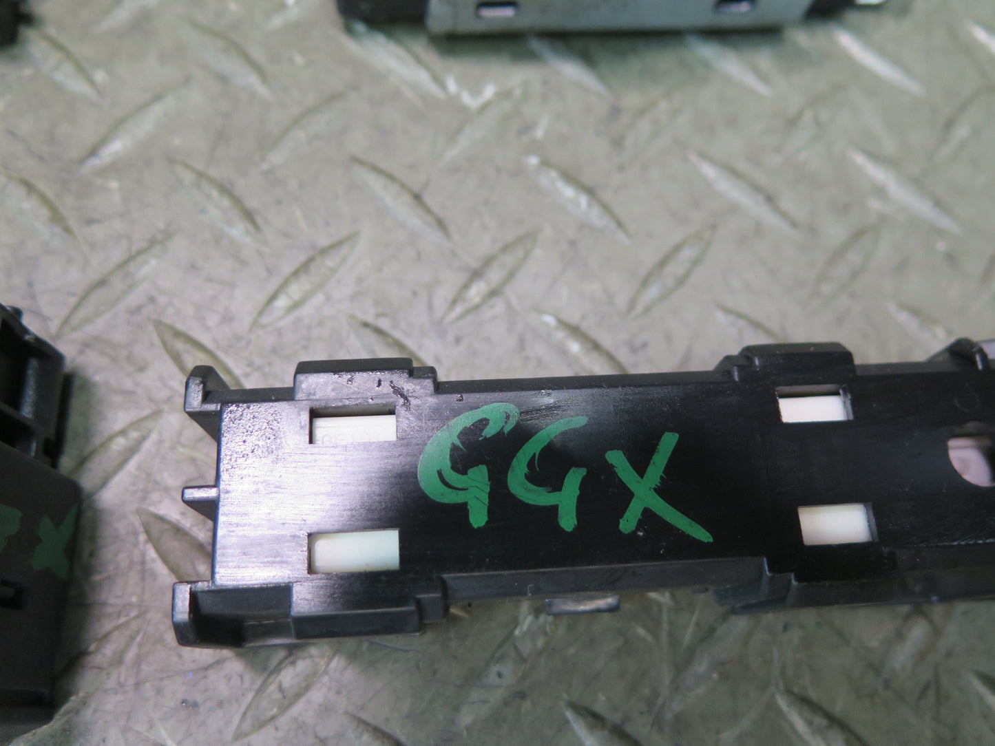 2011 Lexus GX460 ECU Theft Module Computer Door Lock Ignition Cylinder KEY Set