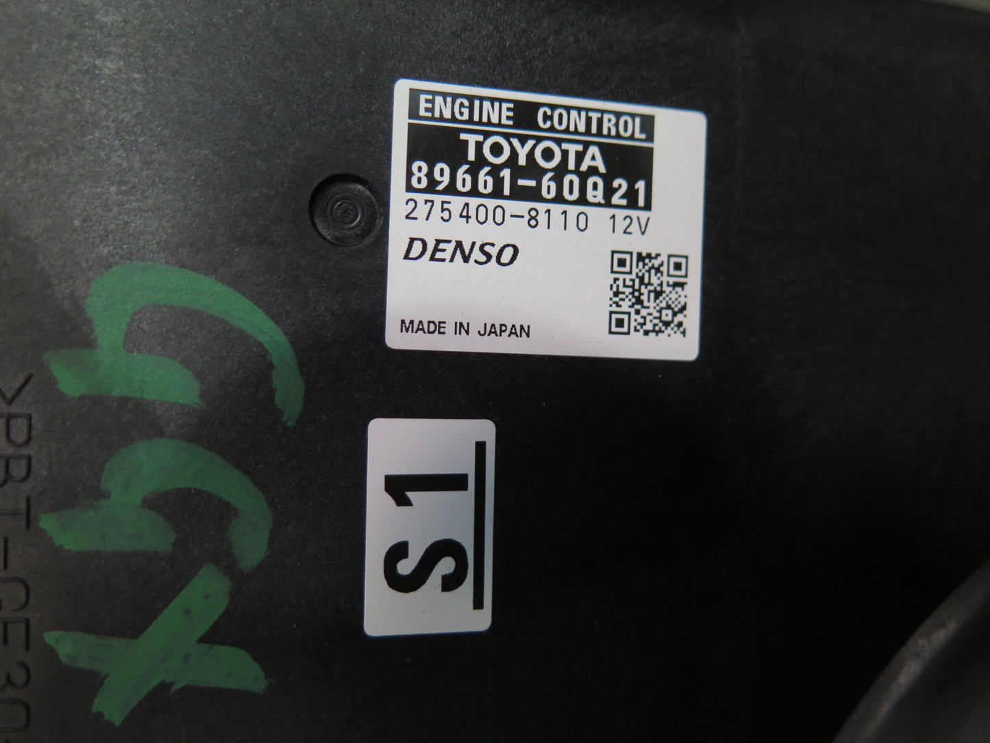 2011 Lexus GX460 ECU Theft Module Computer Door Lock Ignition Cylinder KEY Set