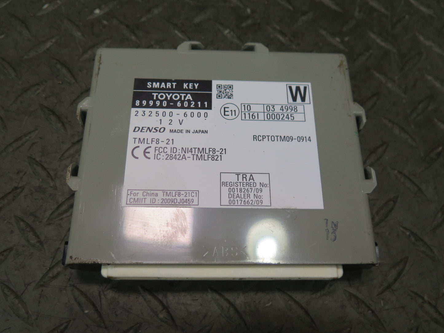 2011 Lexus GX460 ECU Theft Module Computer Door Lock Ignition Cylinder KEY Set