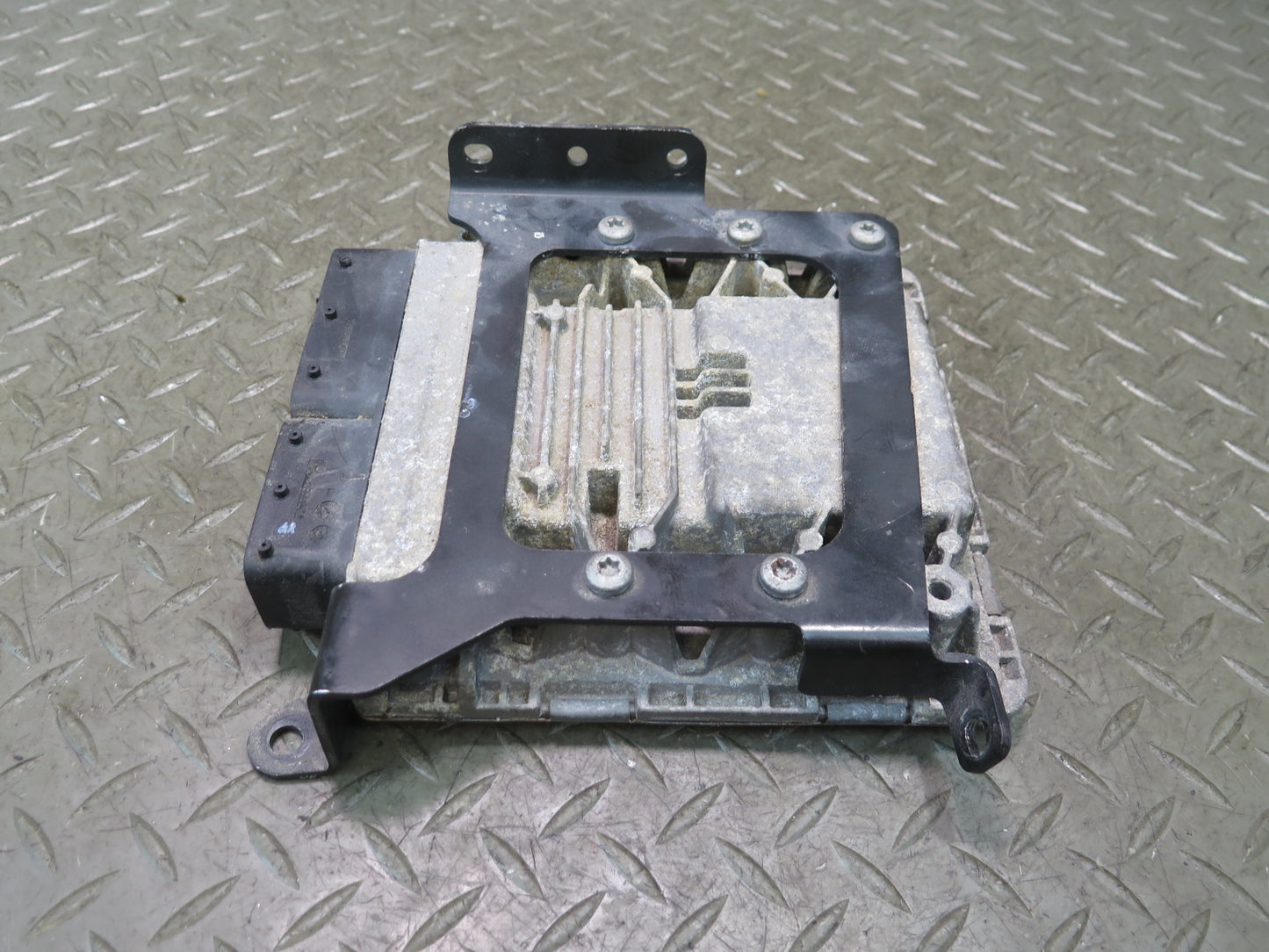 2008-2010 Porsche Cayenne 957 Turbo 4.8L Engine ECU ECM Computer Control Module