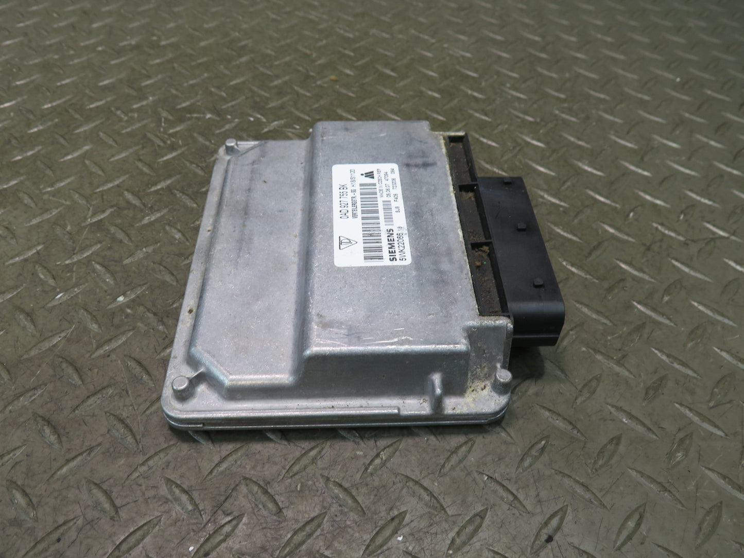 2008-2010 Porsche Cayenne 957 Transfer Case Control Module 0AD927755BK