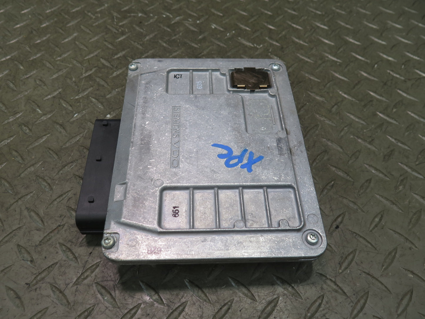 2008-2010 Porsche Cayenne 957 Transfer Case Control Module 0AD927755BK