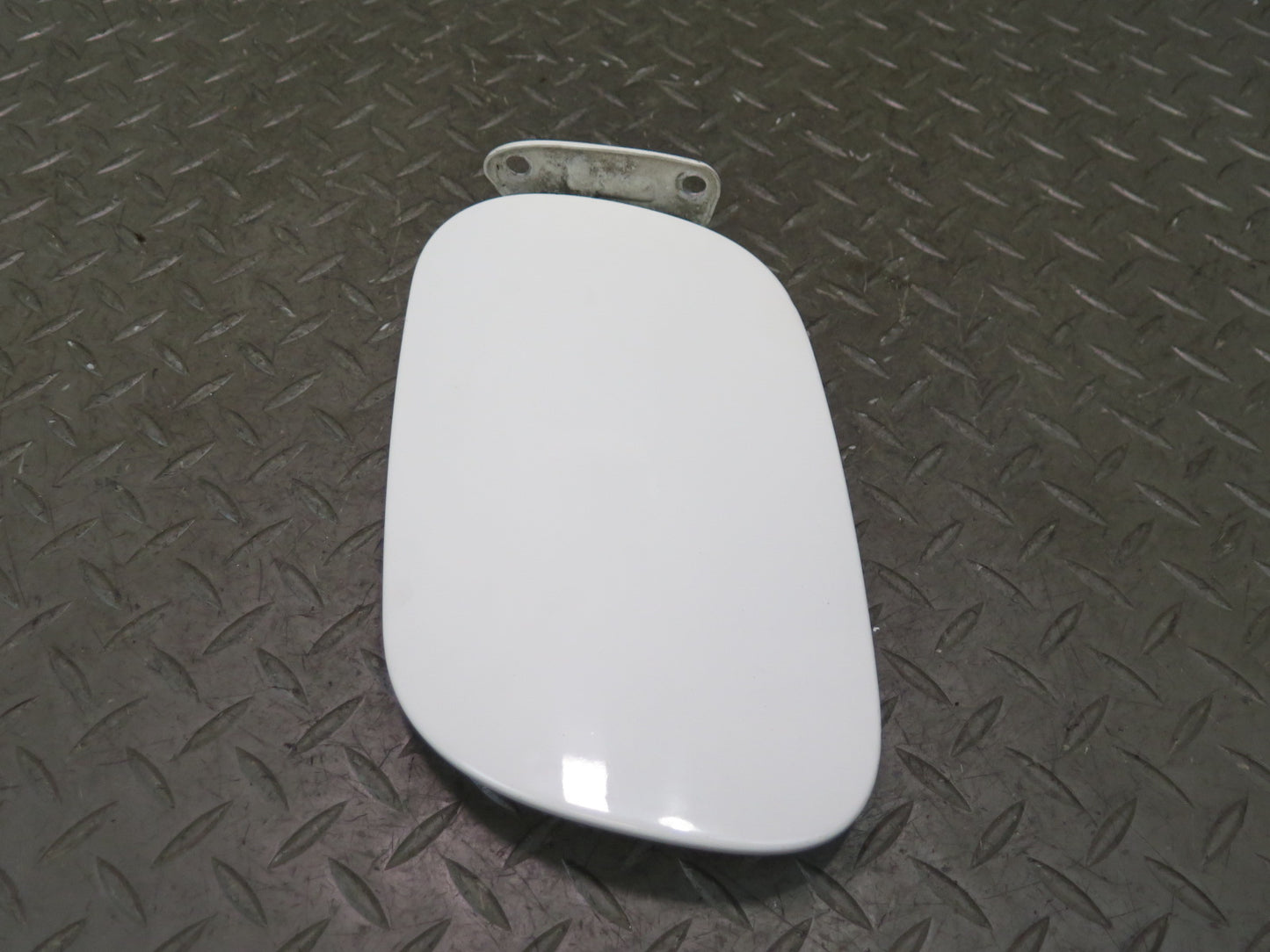 2003-2010 Porsche Cayenne 957 Fuel Tank Filler Door Lid Cover