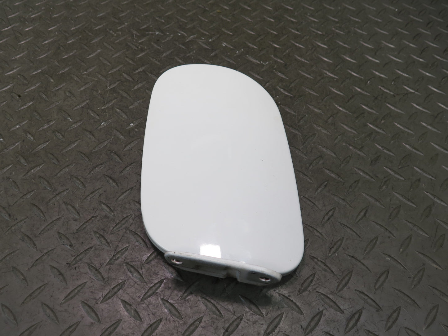 2003-2010 Porsche Cayenne 957 Fuel Tank Filler Door Lid Cover