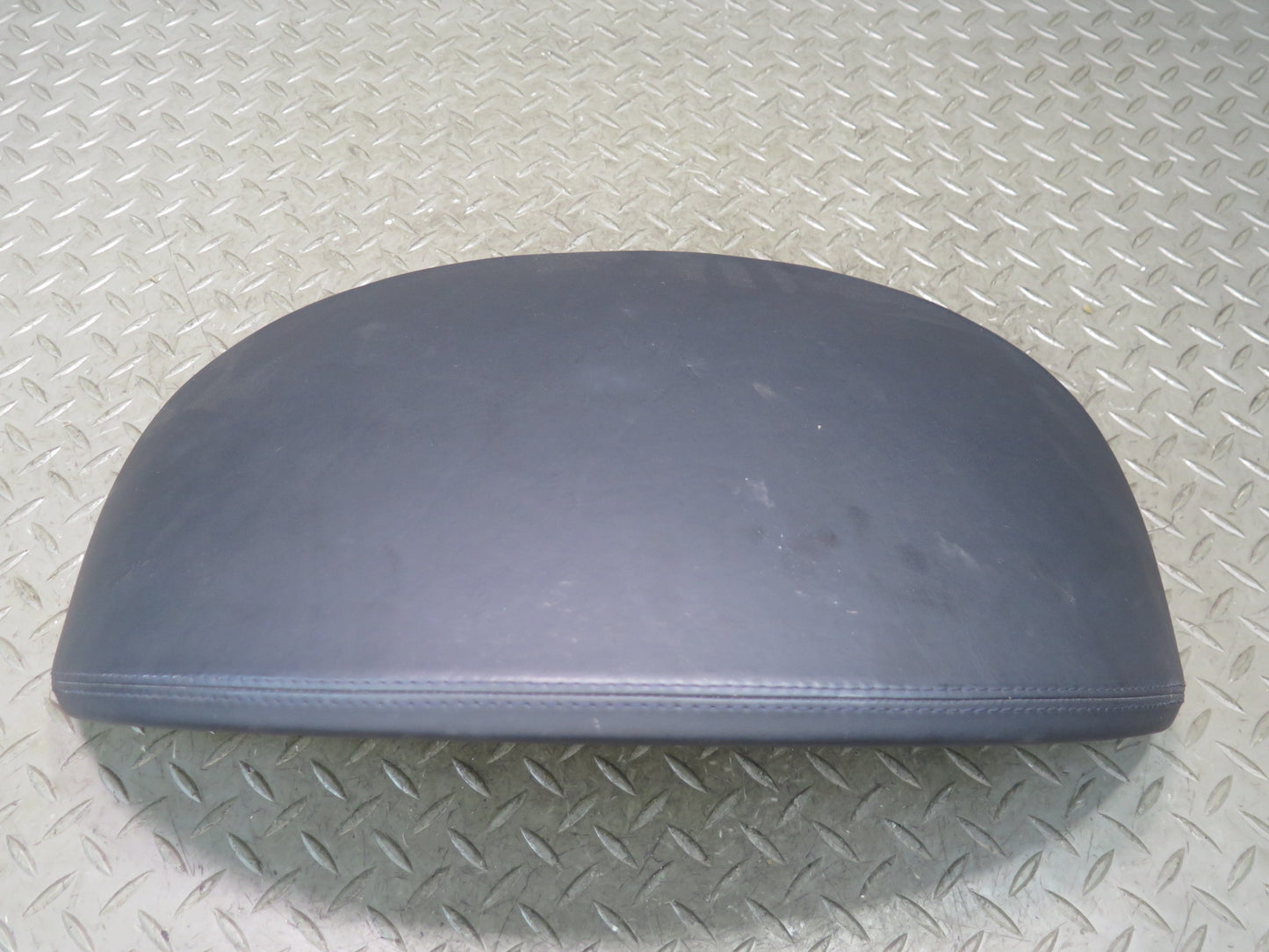 03-10 Porsche Cayenne 957 Instrument Cluster Gauge Speedometer Upper Trim Panel