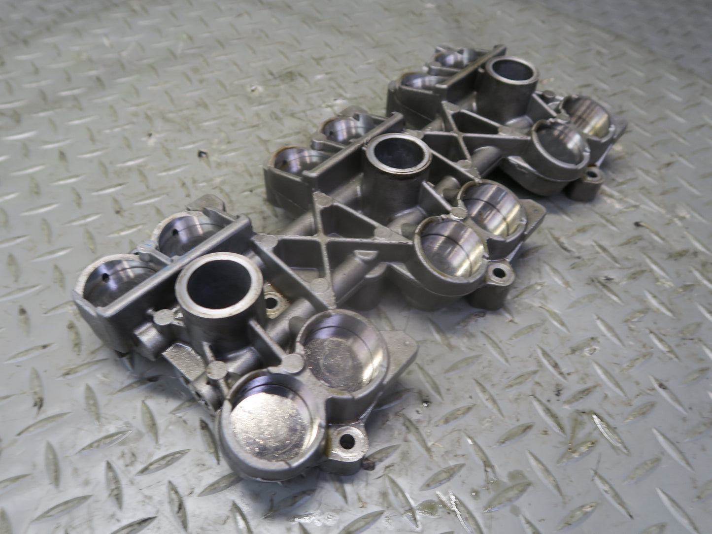 1999-2004 Porsche 911 996 Left or Right Camshaft Follower Housing 9961041054R