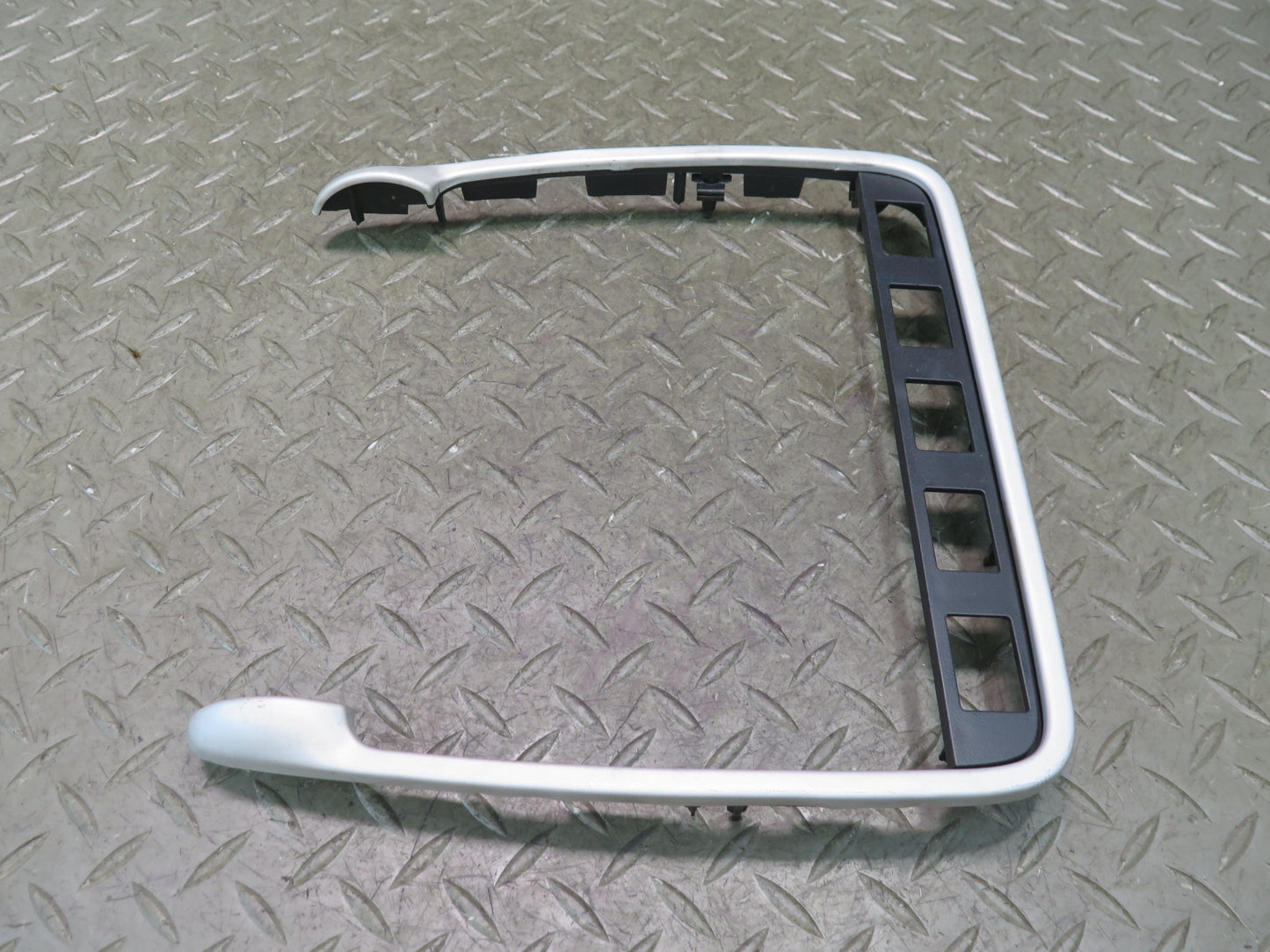 2003-2010 Porsche Cayenne 957 Dash Center Trim Bezel Cover Panel 7L5858079D