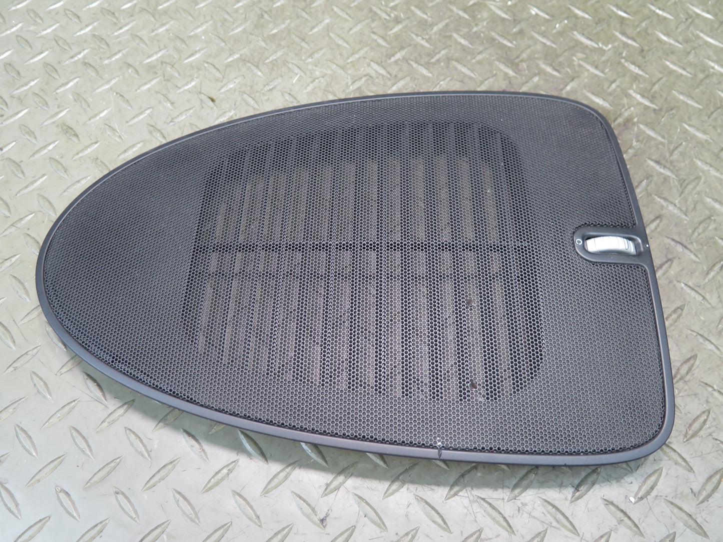2003-2010 Porsche Cayenne 955 Dash Center Speaker Grille Cover 7L5858189