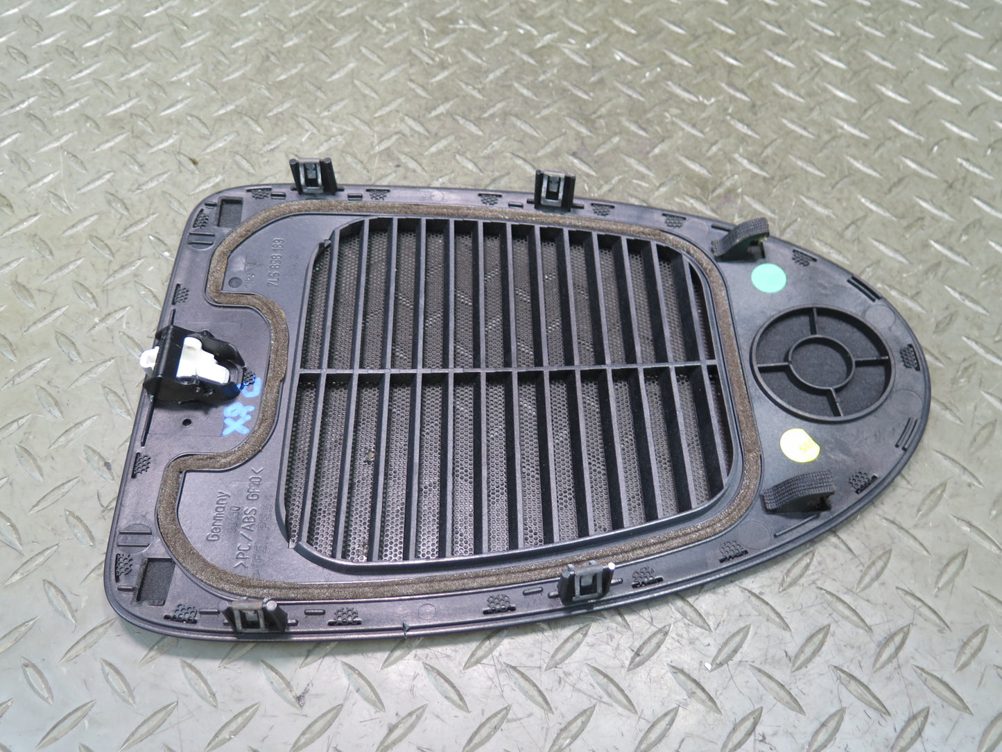 2003-2010 Porsche Cayenne 955 Dash Center Speaker Grille Cover 7L5858189