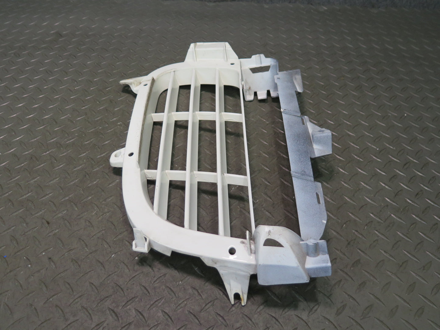 2008-2010 Porsche Cayenne 957 Turbo Front Bumper Left & Right Grille Set of 2