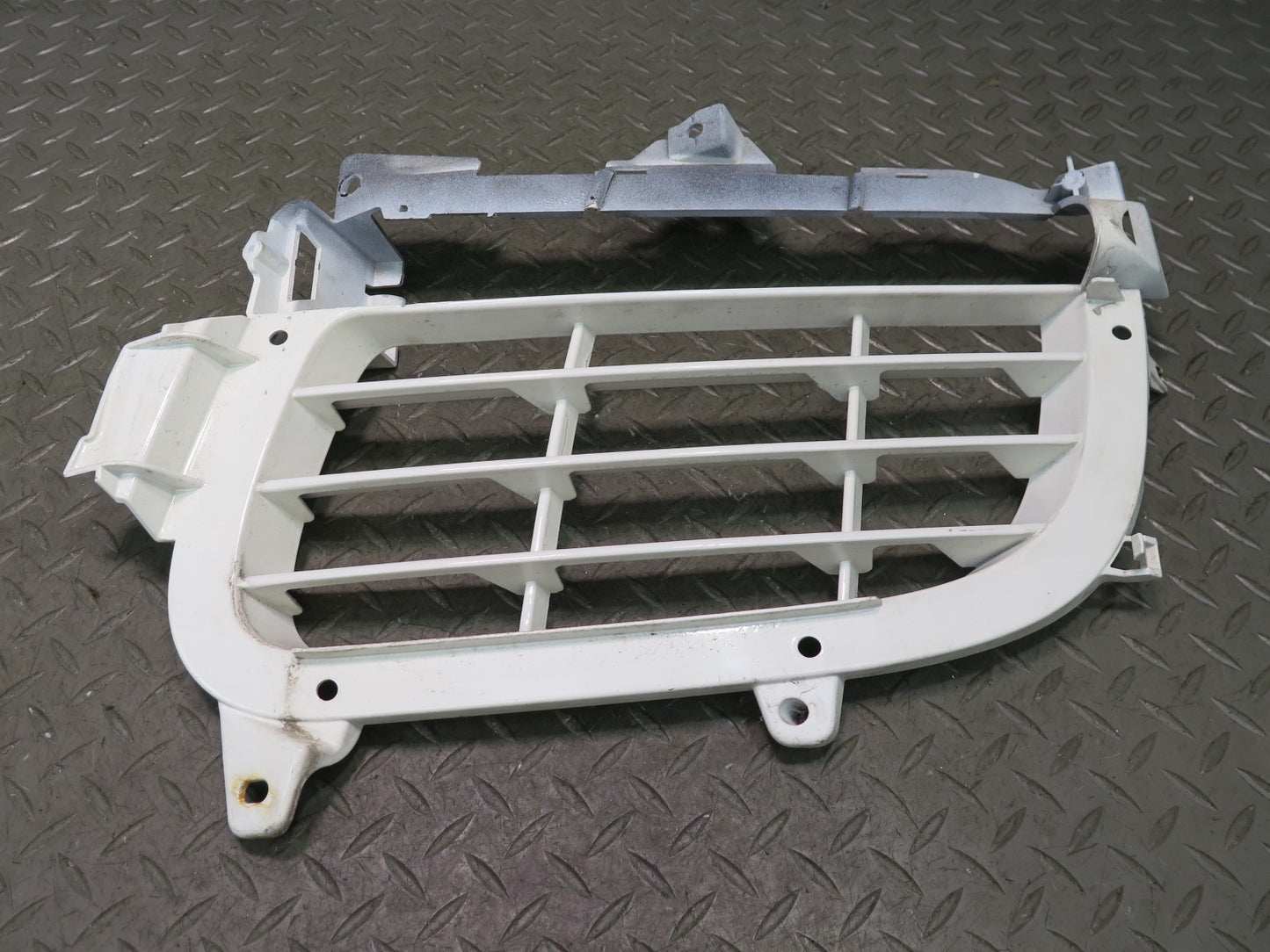 2008-2010 Porsche Cayenne 957 Turbo Front Bumper Left & Right Grille Set of 2