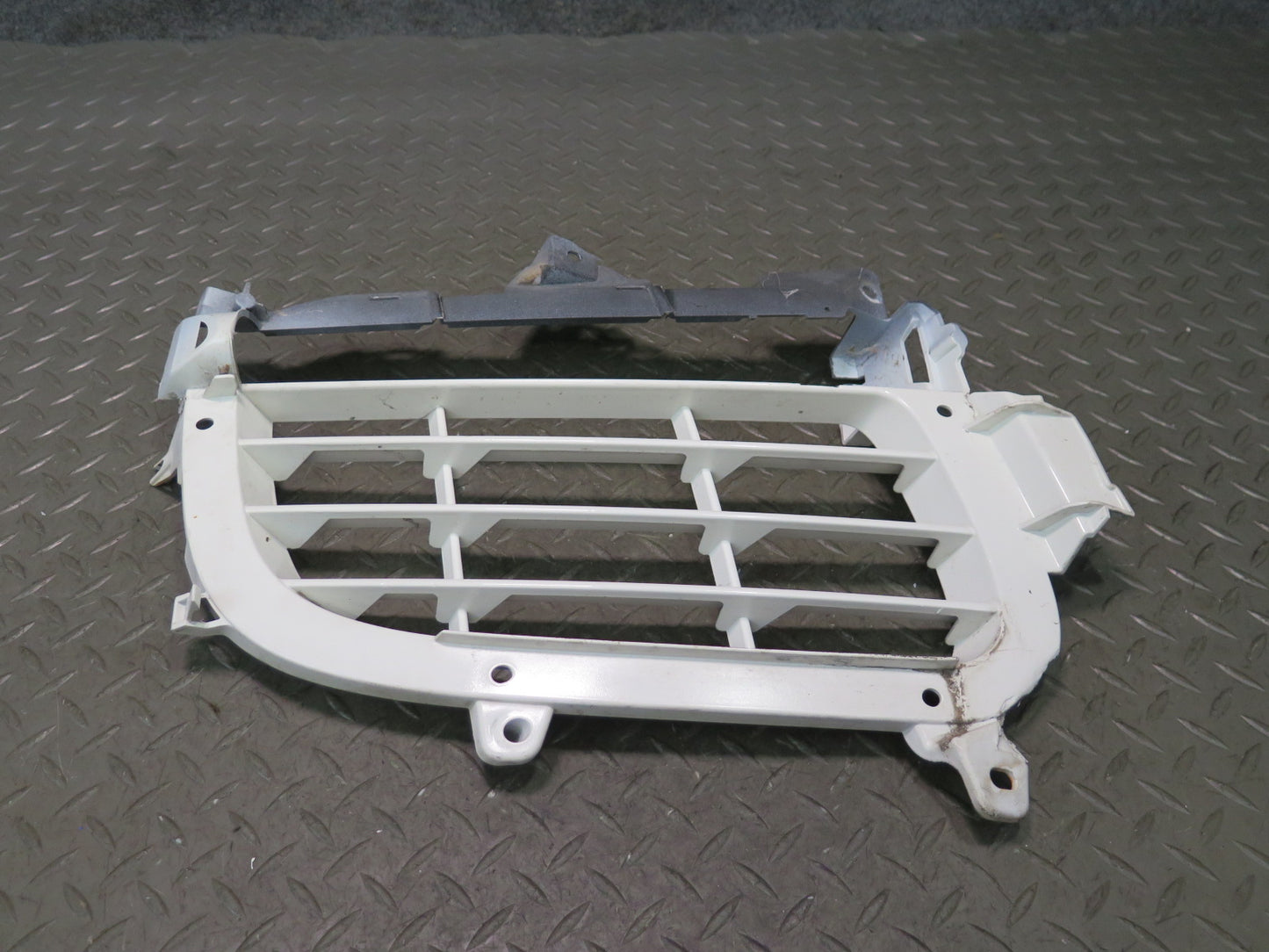 2008-2010 Porsche Cayenne 957 Turbo Front Bumper Left & Right Grille Set of 2