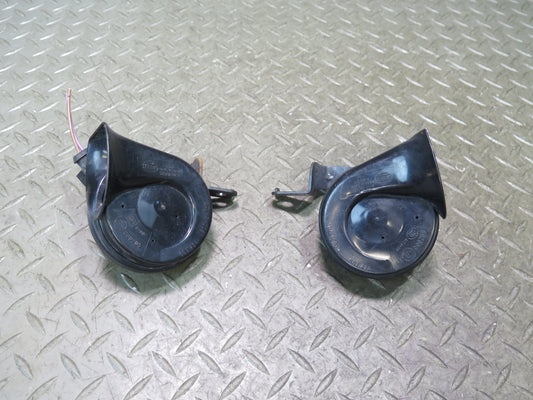 2003-2010 Porsche Cayenne 957 High & Low Tone Note Pitch Horn Signal Set of 2