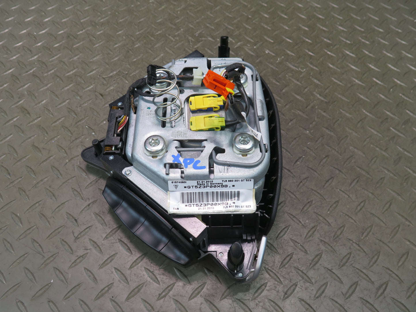 03-10 PORSCHE CAYENNE 955 957 FRONT LEFT DRIVER SIDE STEERING WHEEL SRS AIRBAG OEM