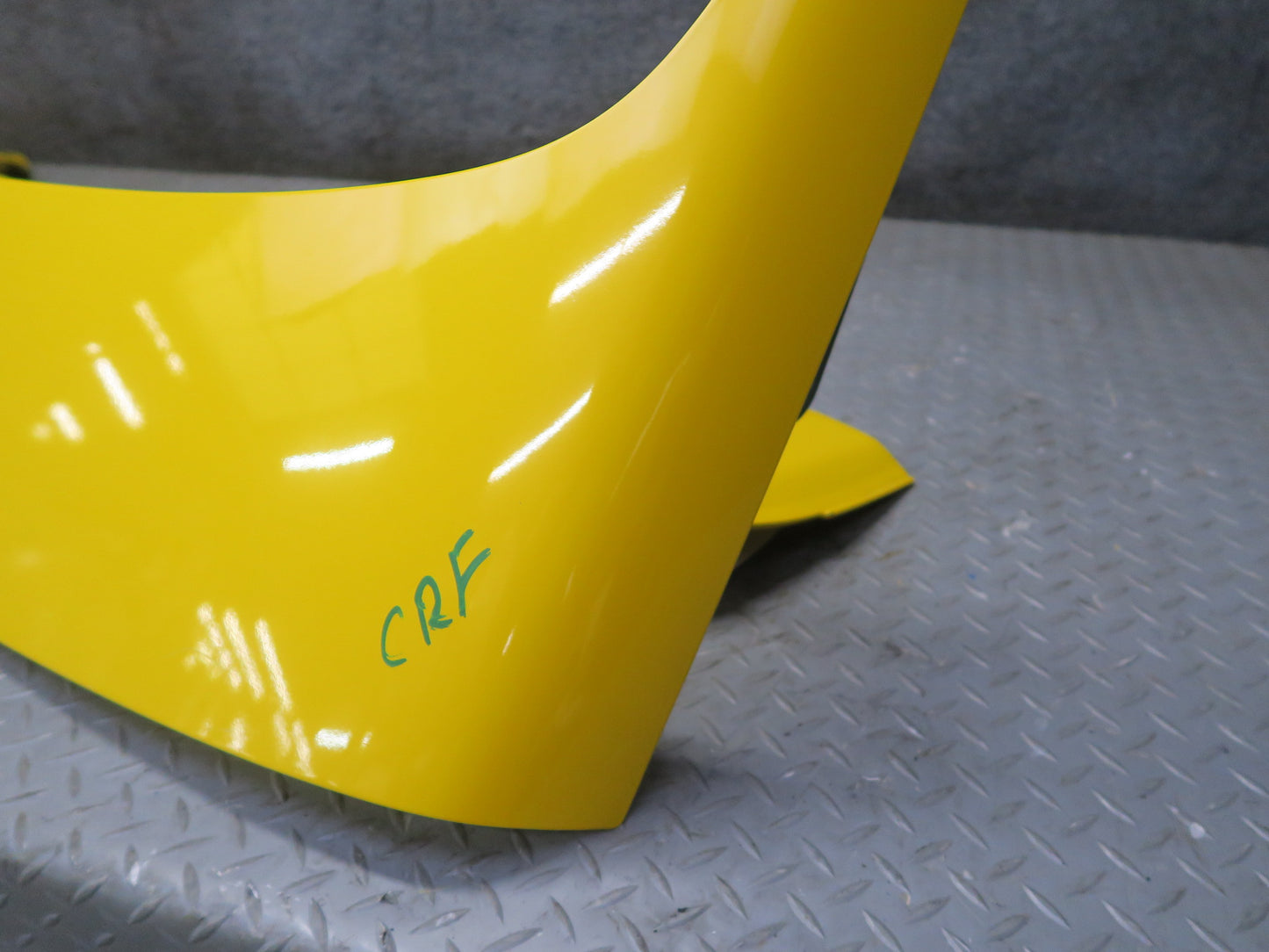03-06 Chevrolet SSR Rear Tonneau Panel w Roof Stowage Cover Flipper Assy OEM