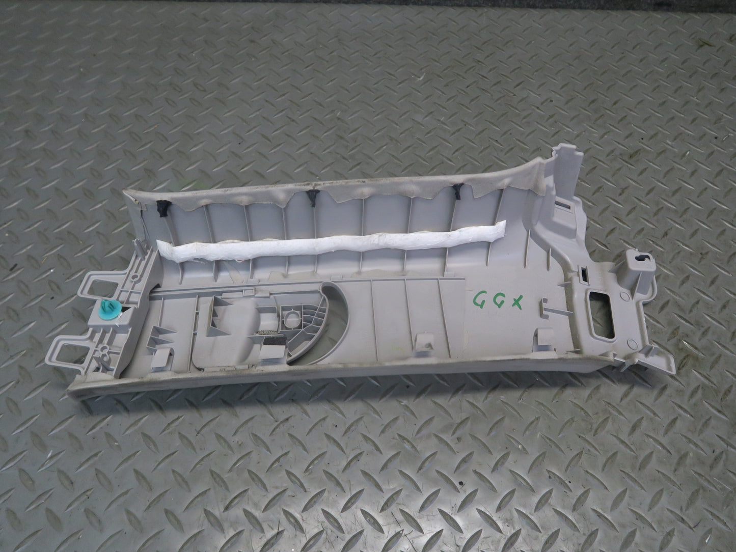 2010-2013 Lexus URJ150L GX460 Rear C Pillar Interior Trim Panel Set of 2