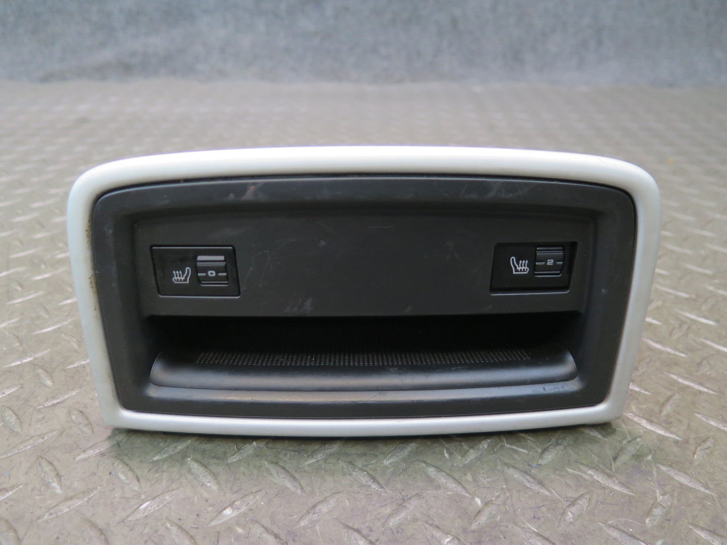 2003-2010 Porsche Cayenne 957 Rear Center Console Trim Panel Heated Seat Switch