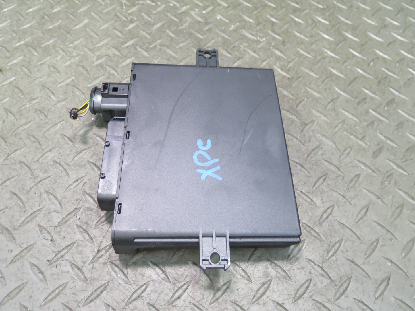 2008-2010 Porsche Cayenne 957 Keyless Immobilizer Theft Locking Control Module