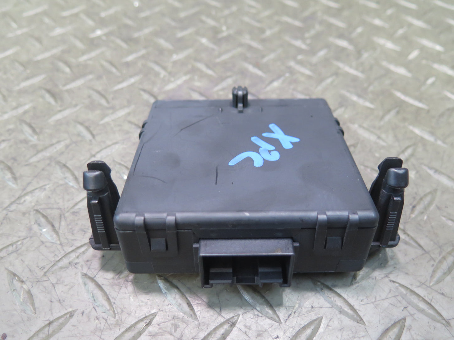 2008-2010 Porsche Cayenne 957 Gateway Computer Control Module 7L5907530B