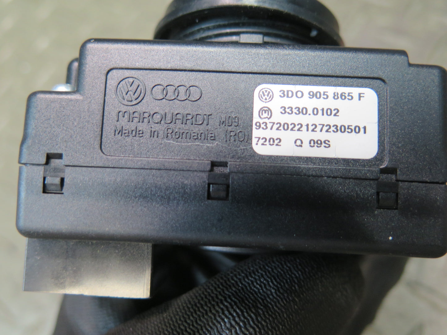 2003-2010 Porsche Cayenne 957 Ignition Switch w KEY 3D0905865F