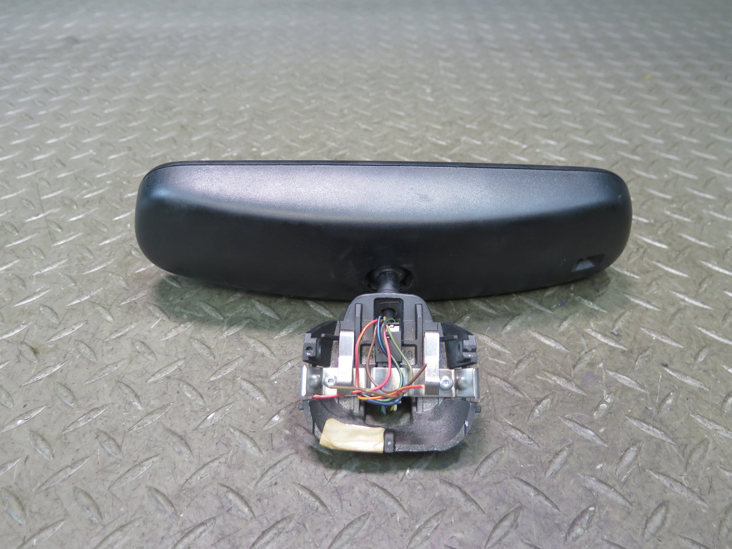 2008-2010 Porsche Cayenne 957 Auto Dim Interior Rear View Mirror w Trim