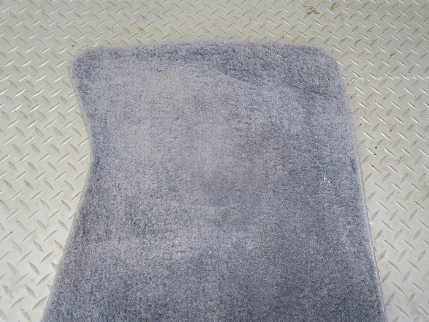 84-86 Toyota Cressida MX73 Sedan Set of 4 Front & Rear Floor MAT Gray OEM