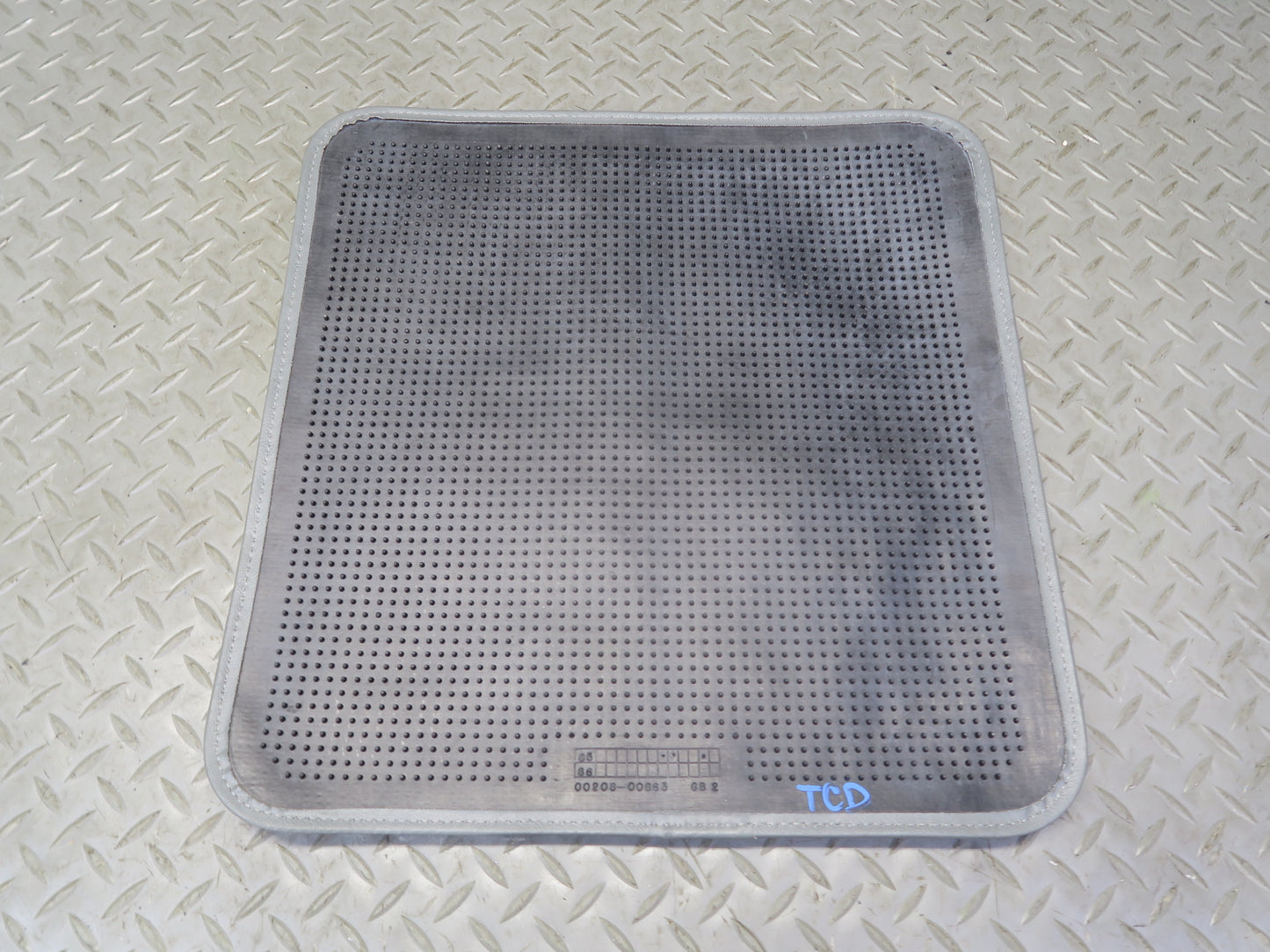 84-86 Toyota Cressida MX73 Sedan Set of 4 Front & Rear Floor MAT Gray OEM