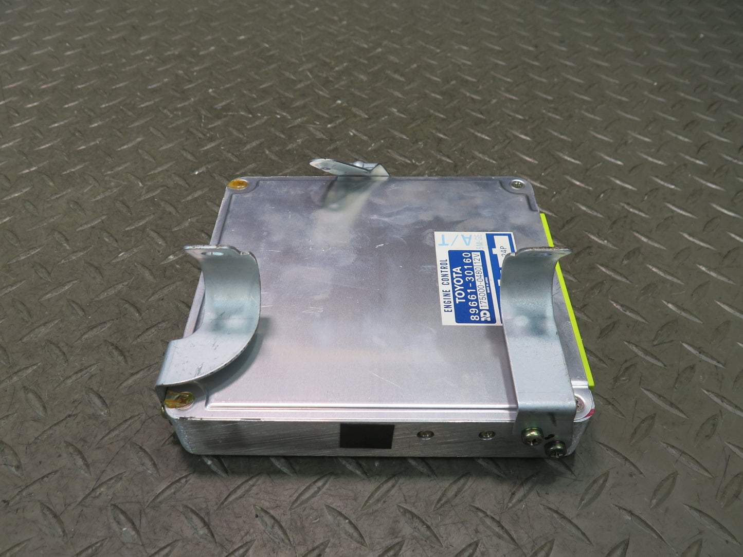 85-86 Toyota Cressida MX73 2.8L 5M-GE A/T ECU Engine Computer Control Module OEM