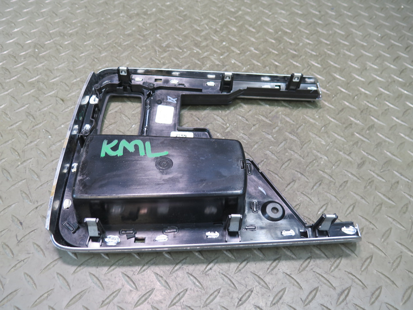 12-15 Mercedes W166 Ml-class Center Console Trim Bezel Cover Panel 16930748 OEM