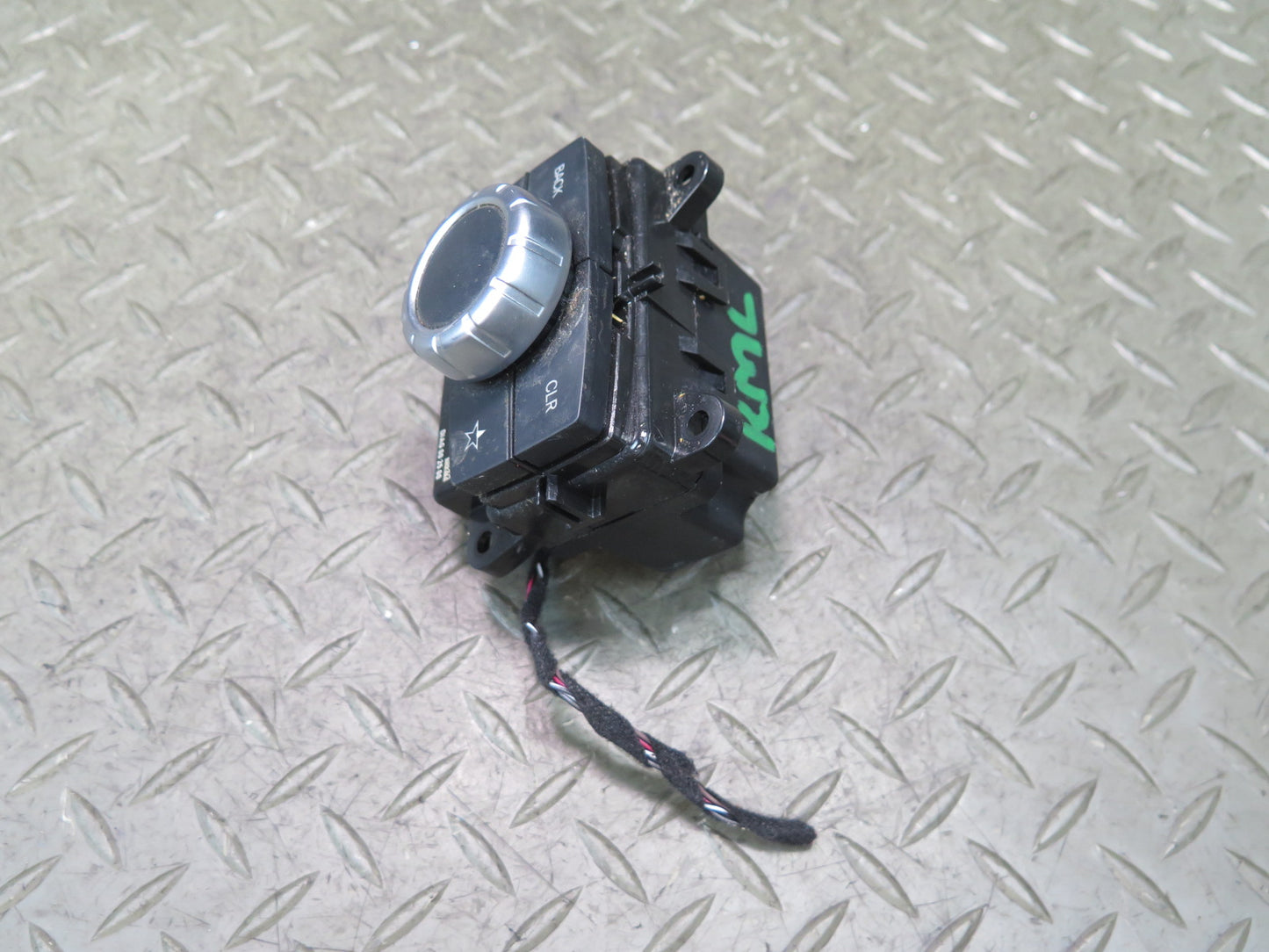 12-15 Mercedes W166 Ml-class Console Media Radio Control Switch 1669002809 OEM