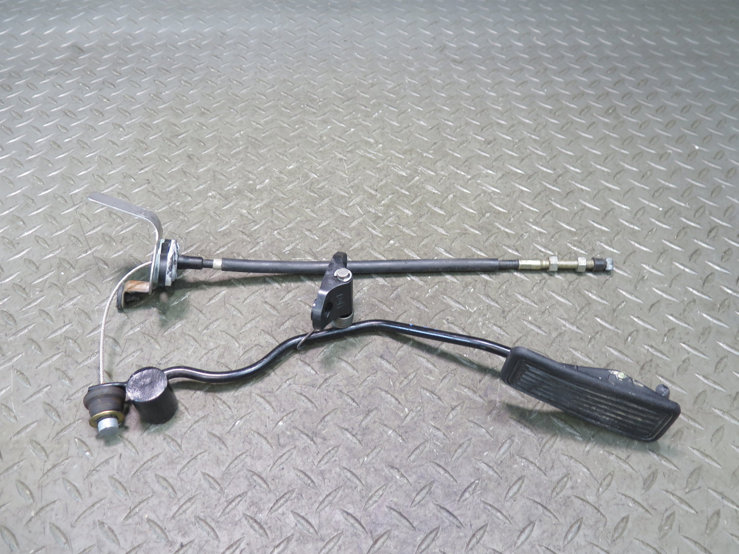 84-88 Toyota Cressida MX73 Gas Acceleration Pedal w Cable OEM