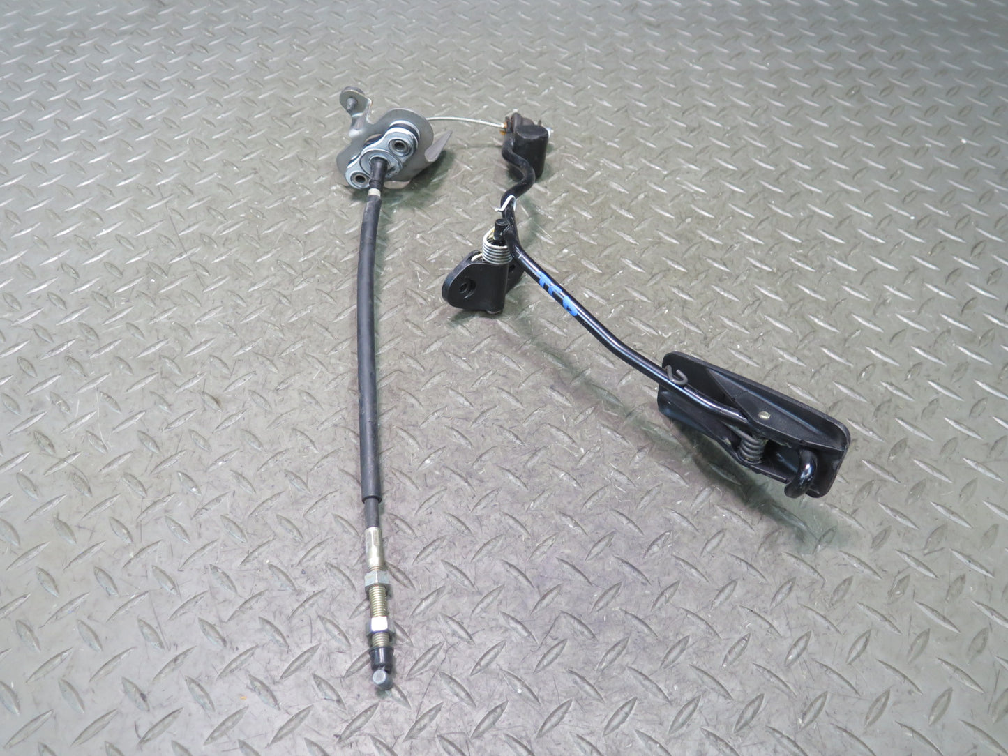 84-88 Toyota Cressida MX73 Gas Acceleration Pedal w Cable OEM