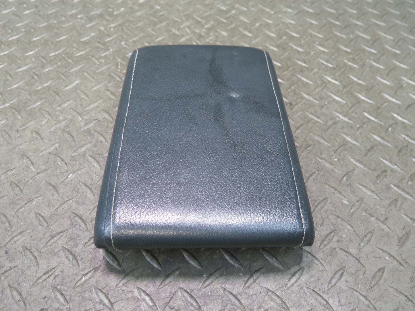 84-86 Toyota Cressida MX73 Sedan Center Console Leather Armrest Storage Lid OEM