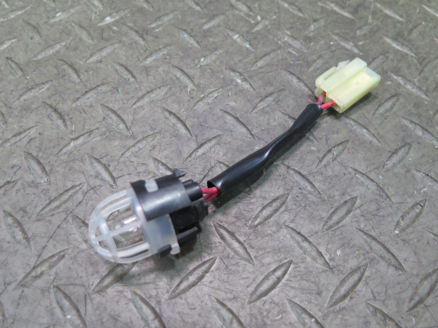 84-87 Toyota Cressida MX73 Trunk Luggage Compartment Interior Light Lamp OEM