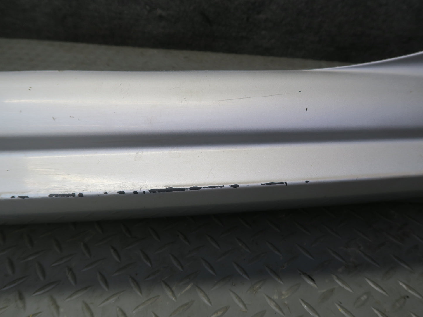 09-20 Nissan Z34 370Z Left Driver Side Skirt Rocker Panel Silver OEM