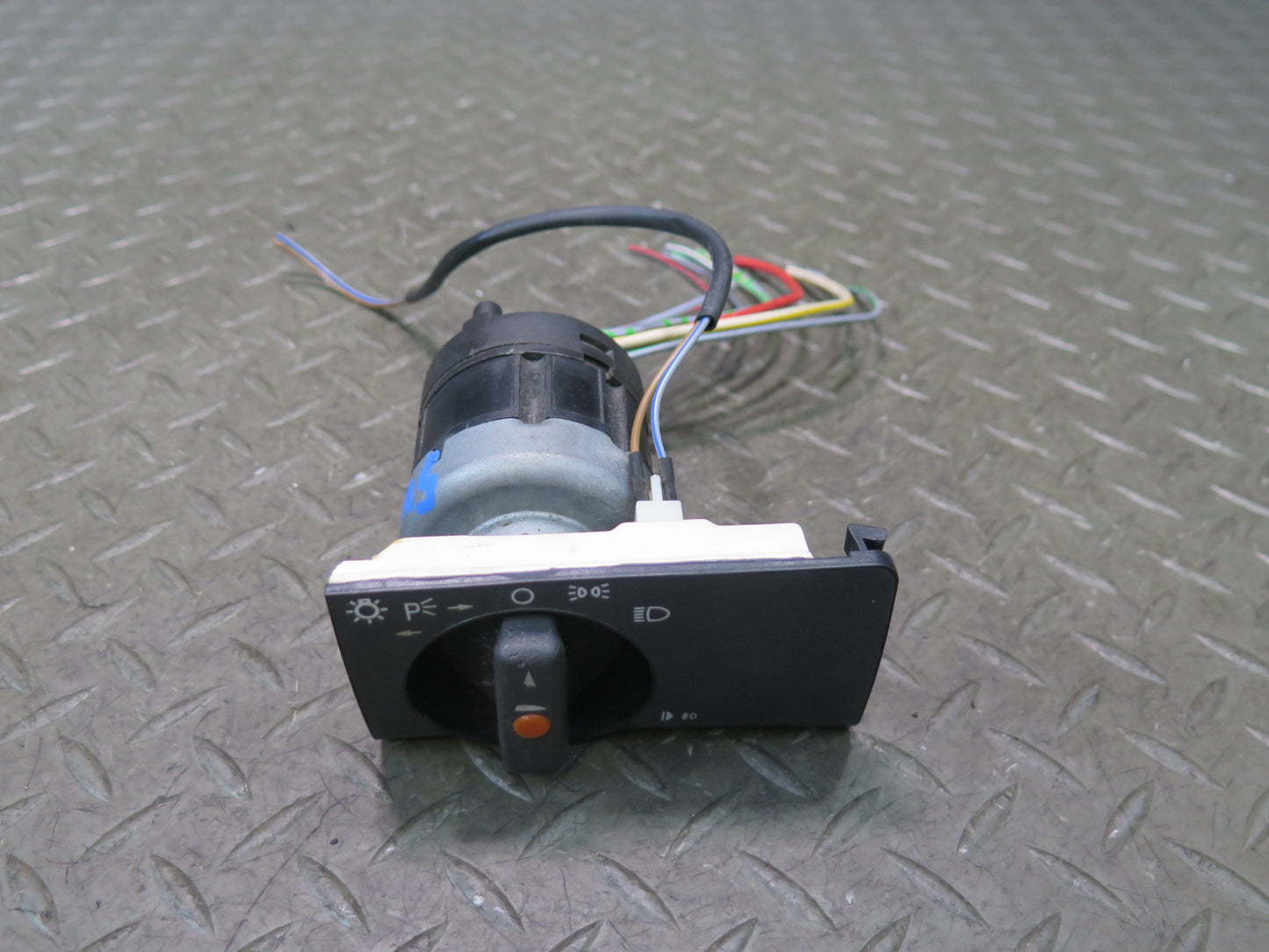 86-91 Mercedes W126 420SEL 560SEL Headlight Fog Light Knob Switch w Trim OEM