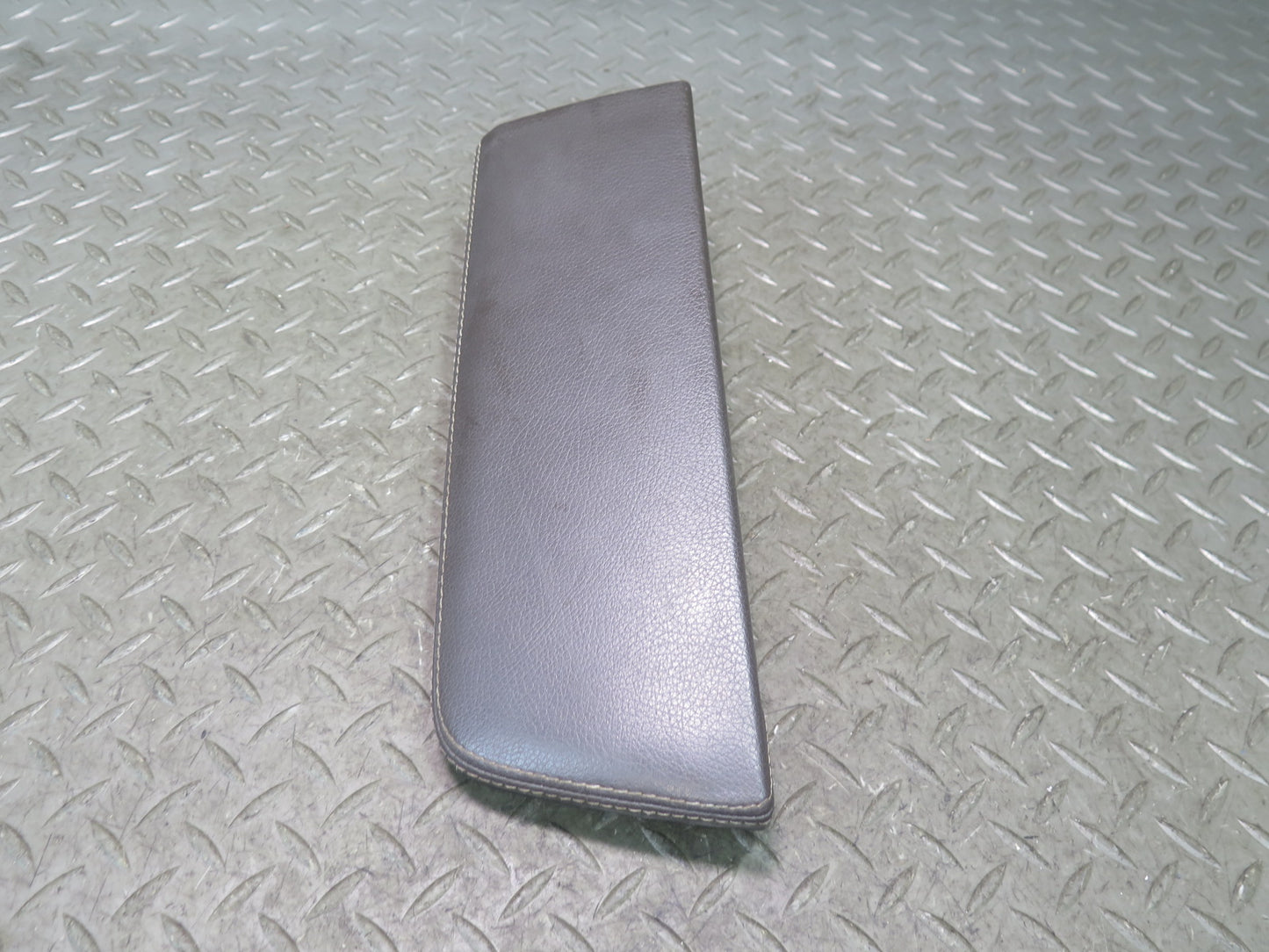 12-15 Mercedes W166 Ml-class Center Console Leather Armrest Lid Cover Panel Set