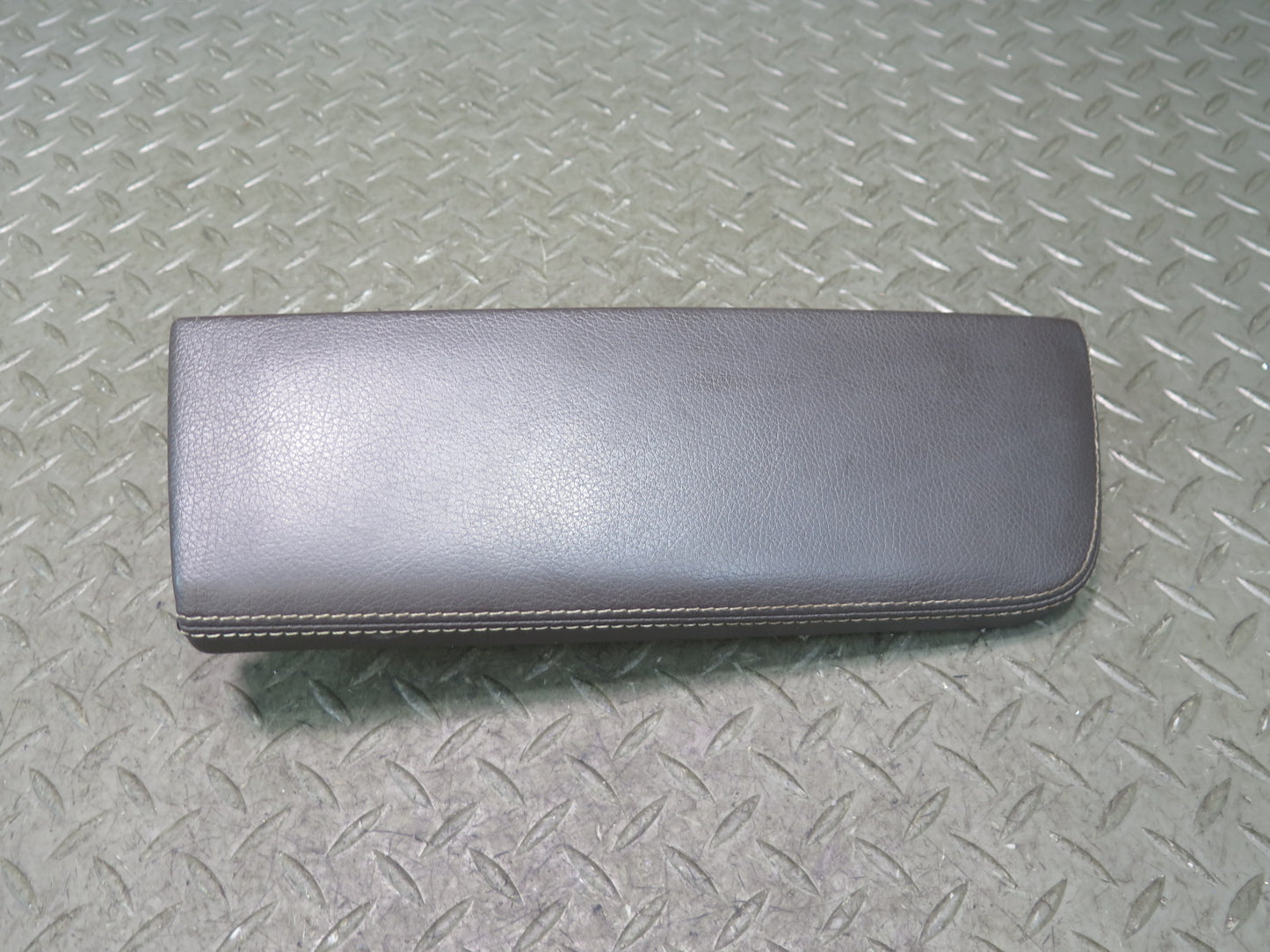 12-15 Mercedes W166 Ml-class Center Console Leather Armrest Lid Cover Panel Set
