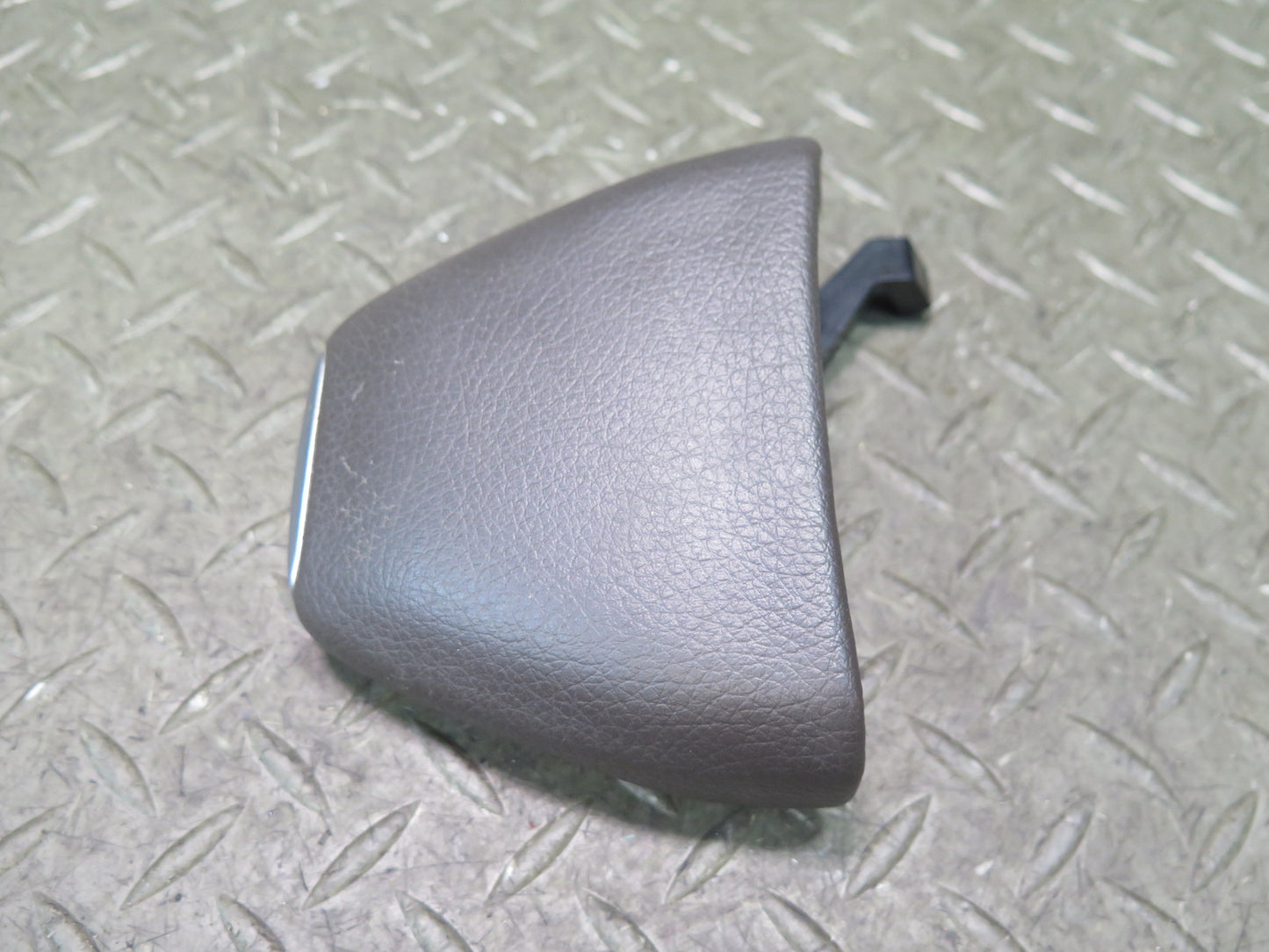 12-15 Mercedes W166 Ml-class Center Console Leather Armrest Lid Cover Panel Set