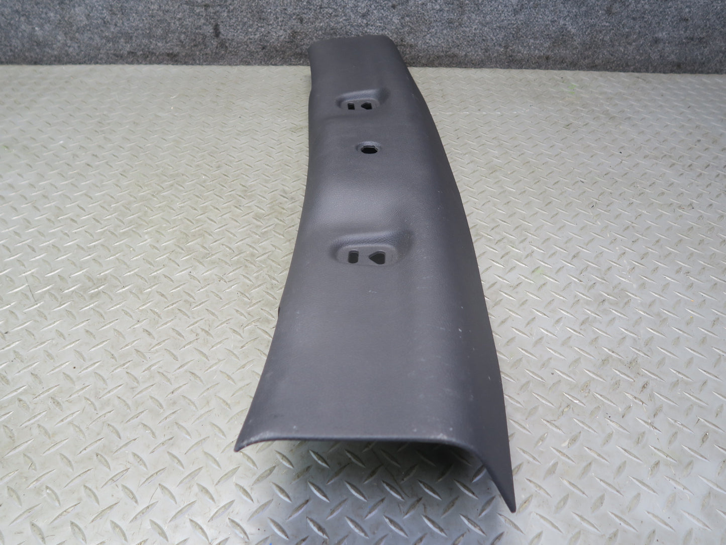 03-06 Chevrolet SSR Front Upper Windshield Panel Trim Cover Black 15164585 OEM