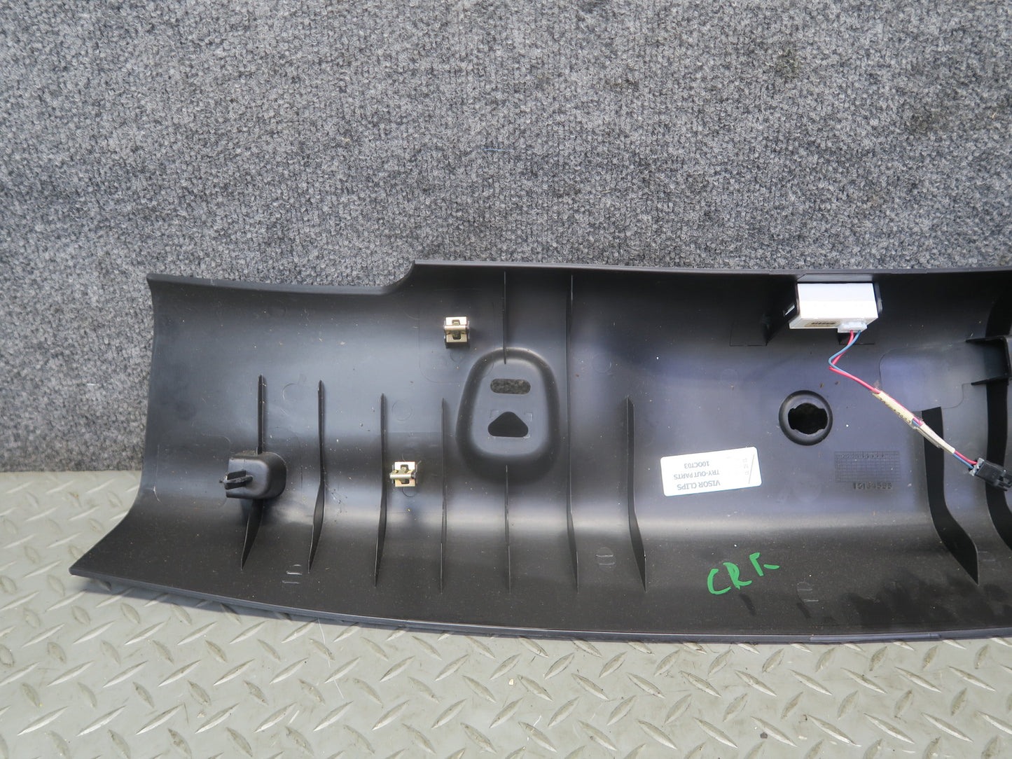 03-06 Chevrolet SSR Front Upper Windshield Panel Trim Cover Black 15164585 OEM