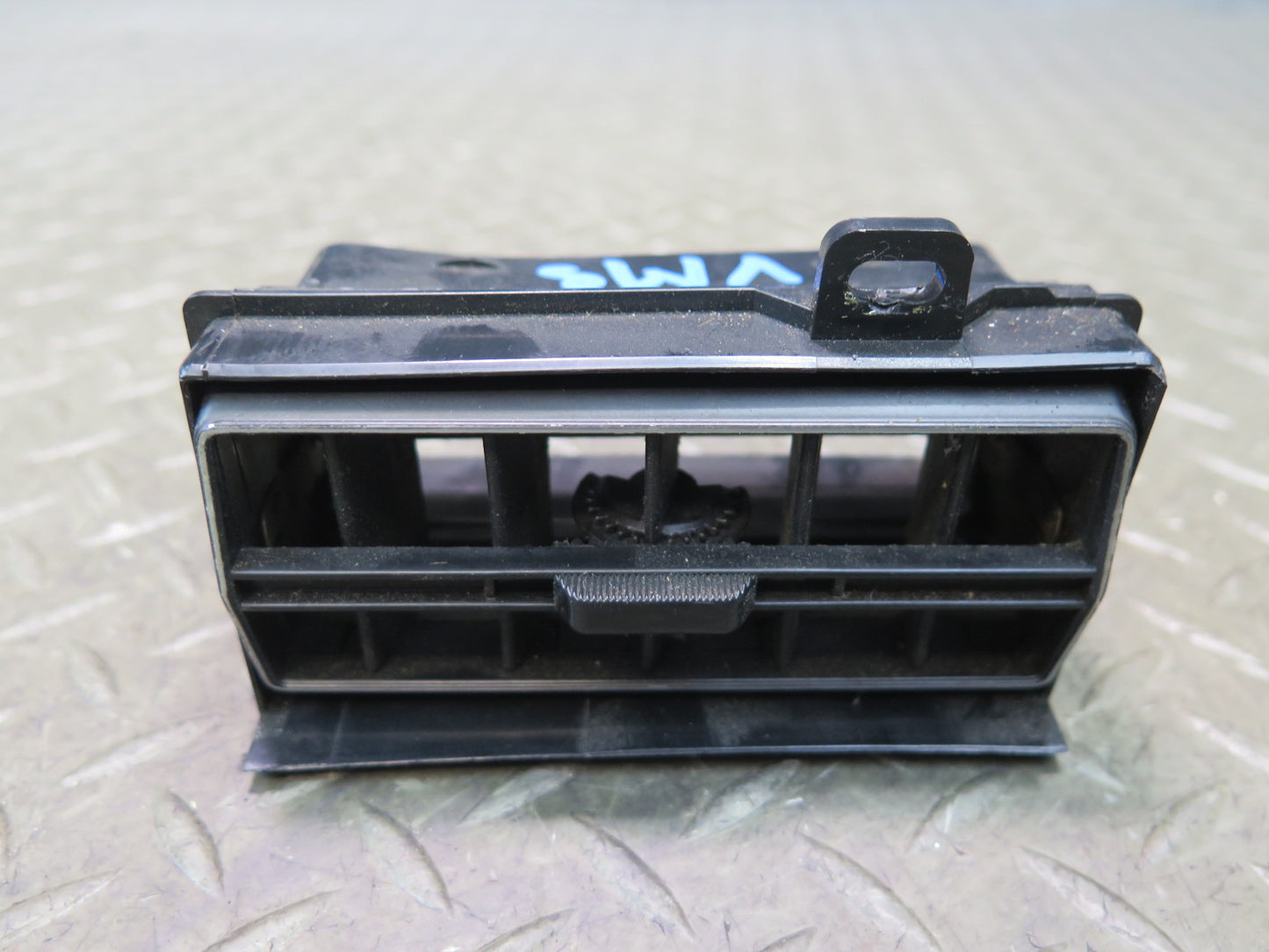 86-91 Mercedes W126 420SEL 560SEL Set of 5 Dash A/C Air Vent Grille Black OEM