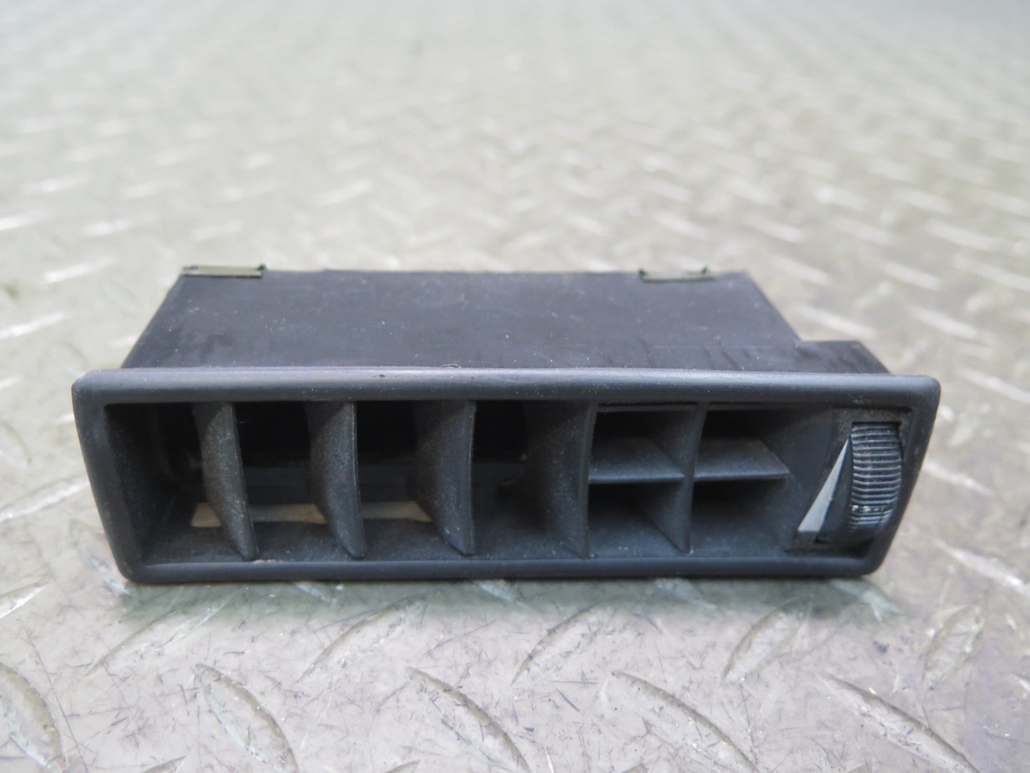 86-91 Mercedes W126 420SEL 560SEL Set of 5 Dash A/C Air Vent Grille Black OEM