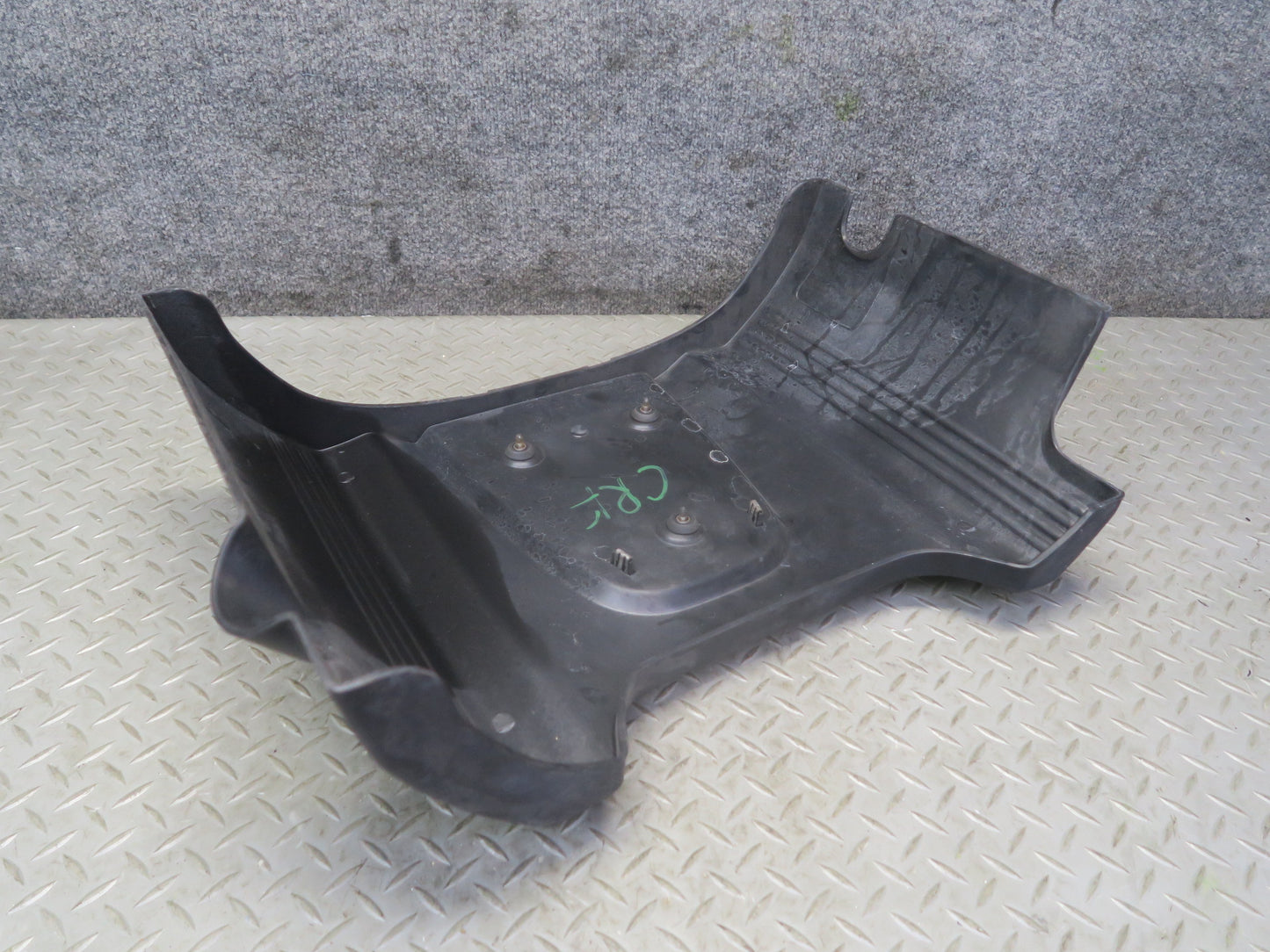 03-04 Chevrolet SSR 5.3L LM4 Engine Motor Cover OEM