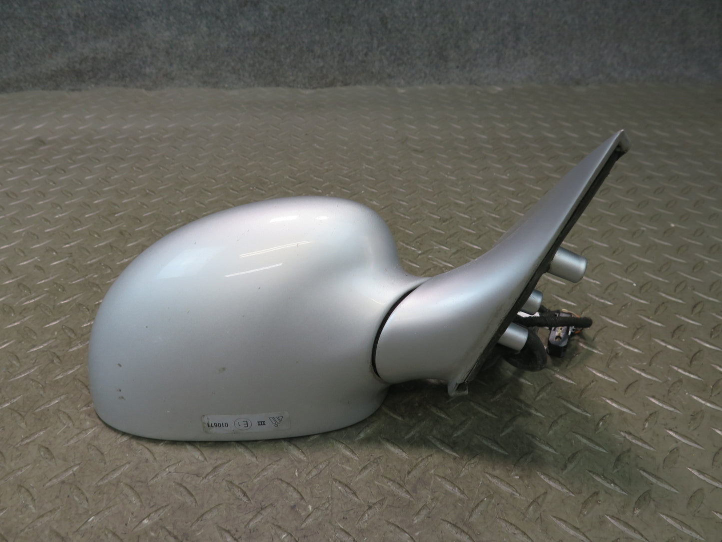 2001-2006 BMW E46 M3 Right Door Exterior Side View Heated Mirror Titan Silver