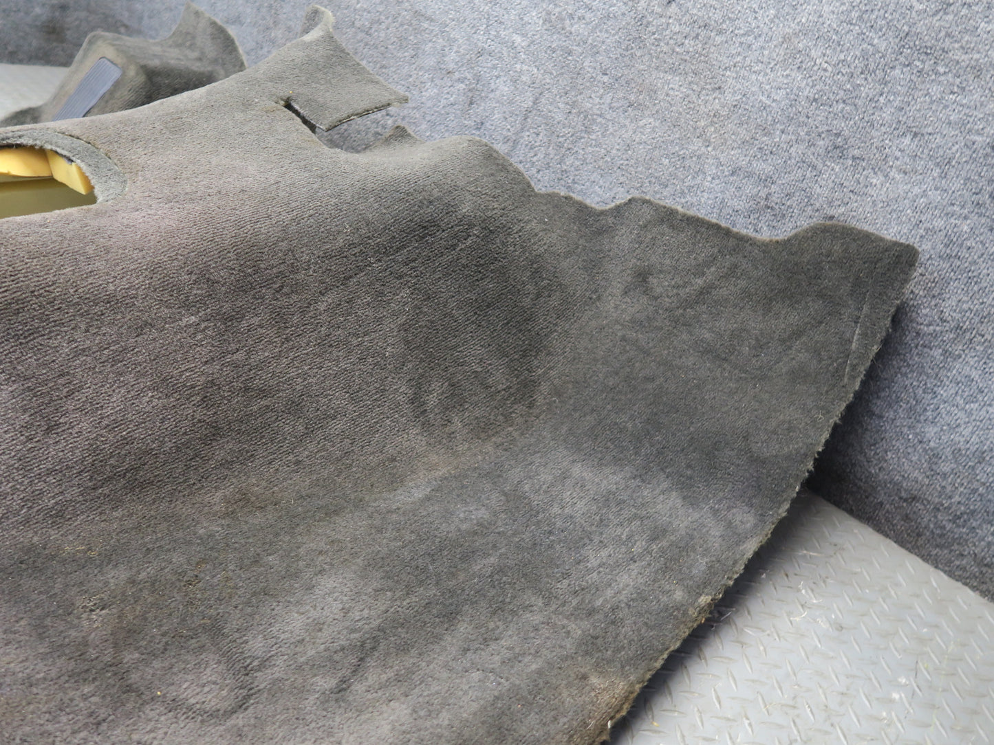 03-04 Chevrolet SSR Front Interior Floor MAT Carpet Liner Cover Black OEM